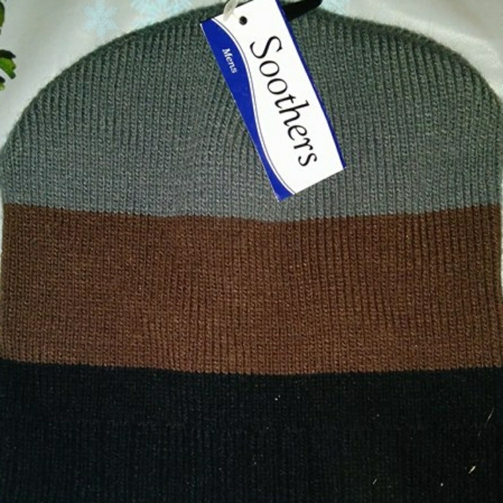 HAT - Picture 2 of 2